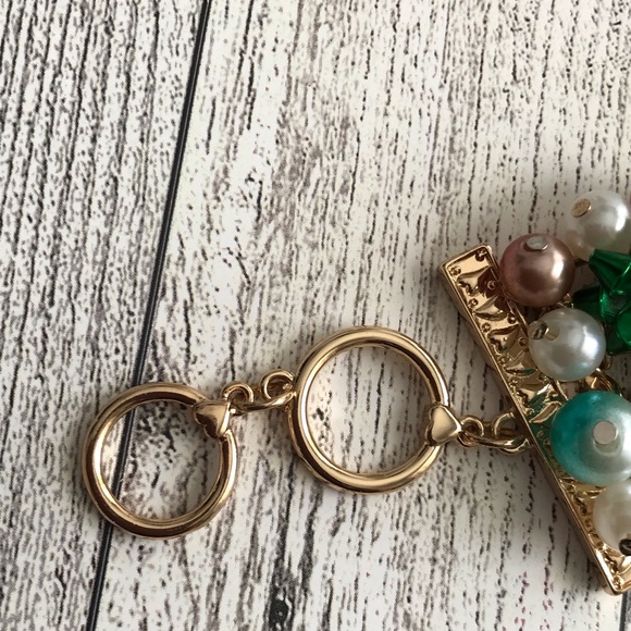 Betsey Johnson Bib Christmas Toggle Bracelet - Picture 5 of 6